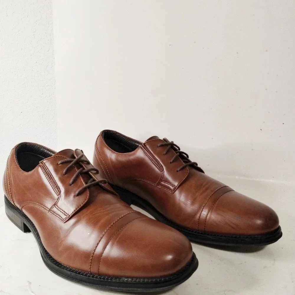 Dockers Men's Garfield‎ Lace-up Oxford Dress/Casual Shoes size 11M Maple
